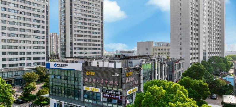 丽恩时尚商务酒店图片