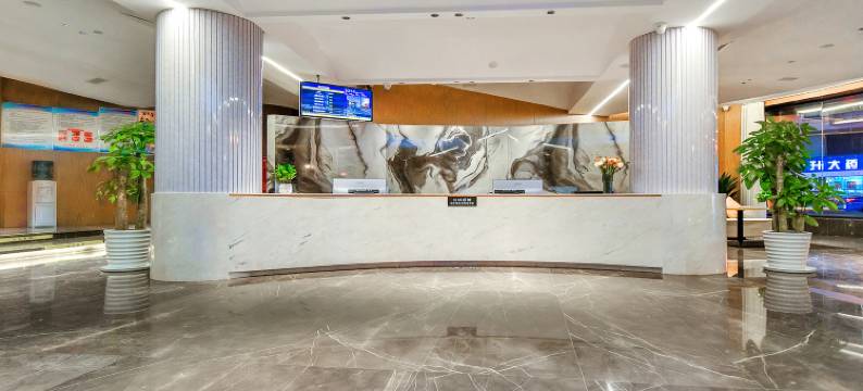 朗燊花季酒店  (西昌火把广场店)图片