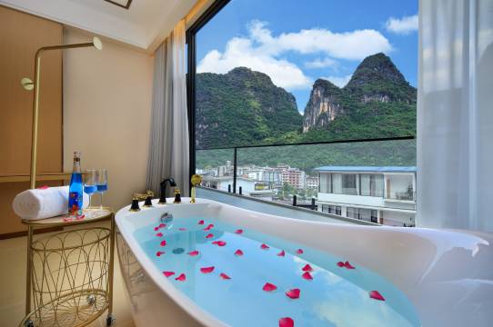 阳朔臻山逸境美墅(遇龙河十里画廊店)图片