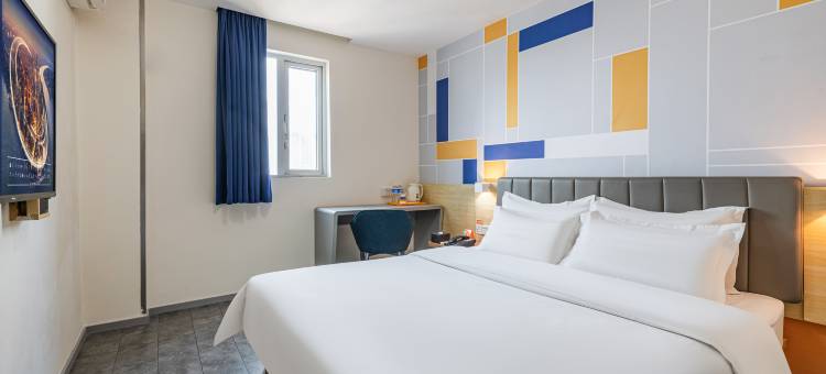 7天酒店(佛山黄岐金铂天地嘉洲广场店)图片