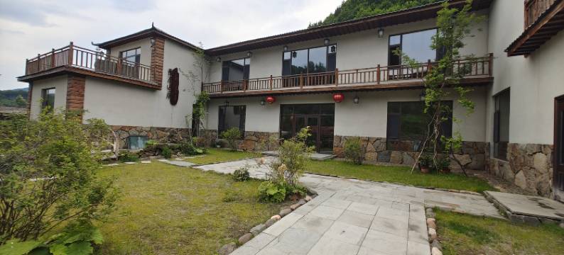 抚松贵本山居民宿图片