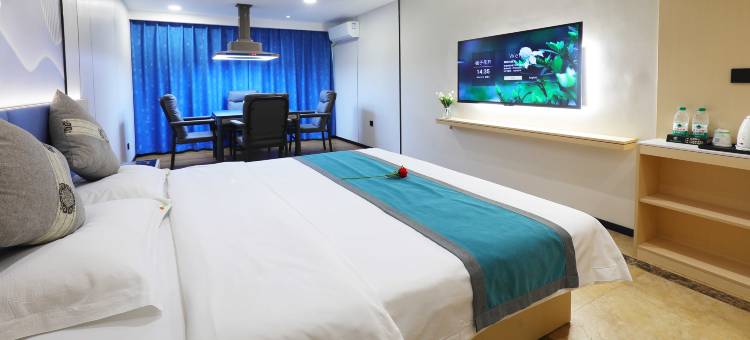 致馨栀子花开酒店(仙桃客运站宏达路店)图片