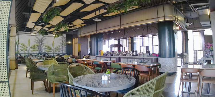 占碑克本杰鲁克卢米诺WH酒店(Luminor Hotel Jambi Kebun Jeruk by WH)图片