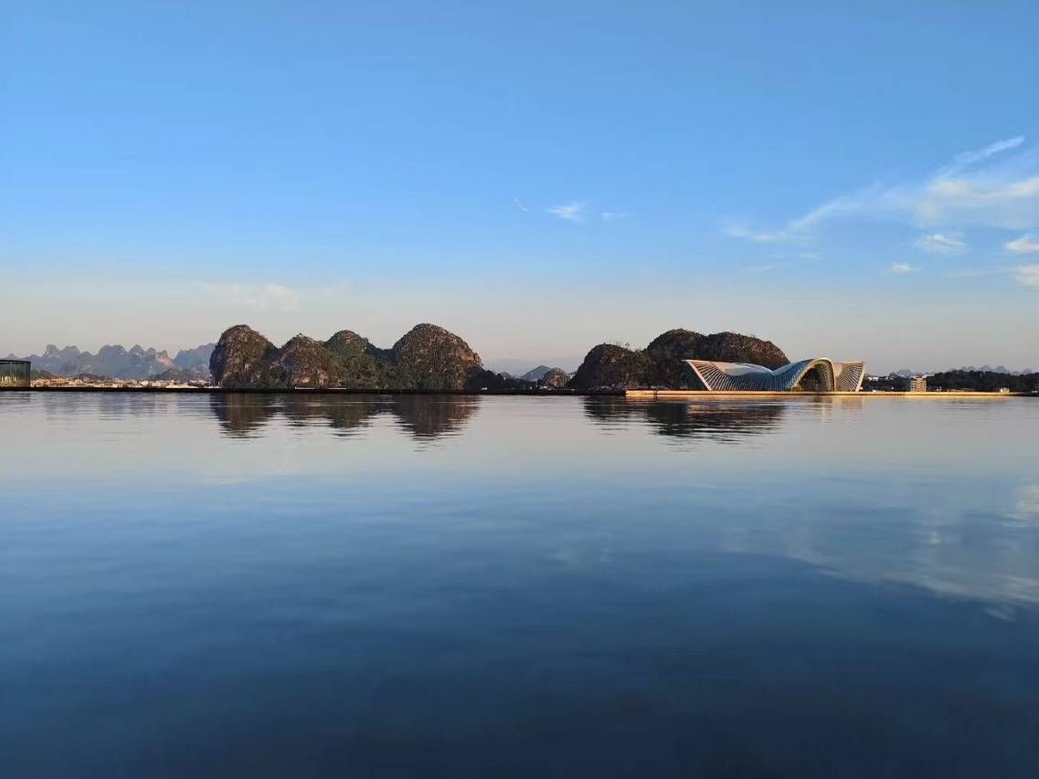 君屿酒店(桂林两江四湖象鼻山店)图片