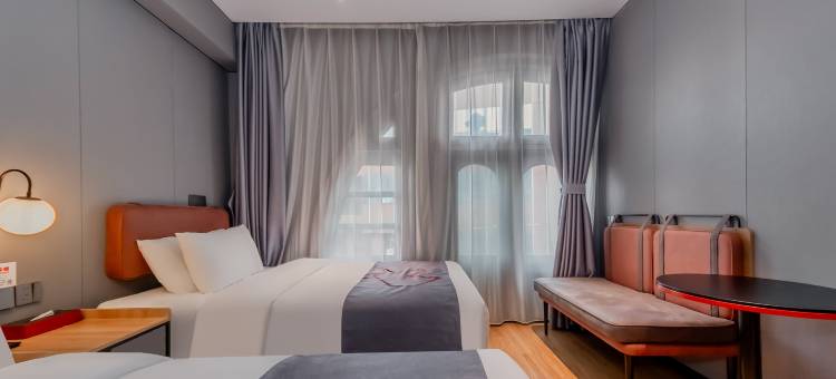 YUNIK酒店(上海南京东路步行街地铁站店)图片