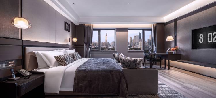 哈尔滨安纳缦设计师江景酒店(中央大街步行街索菲亚教堂店)图片