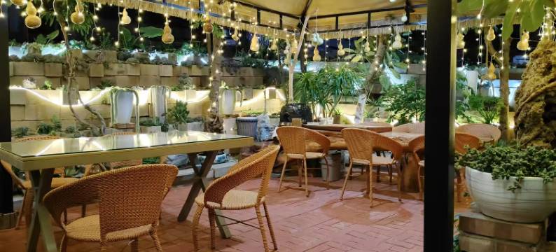 澄江丹妮客栈(月亮湾湿地公园店)图片