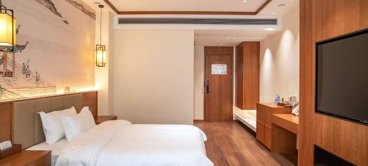 荷田花园酒店(通山迎宾大道职业教育中心店)图片