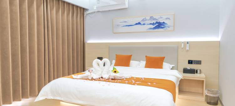 爱TA轻奢酒店(DL胖东来店)图片