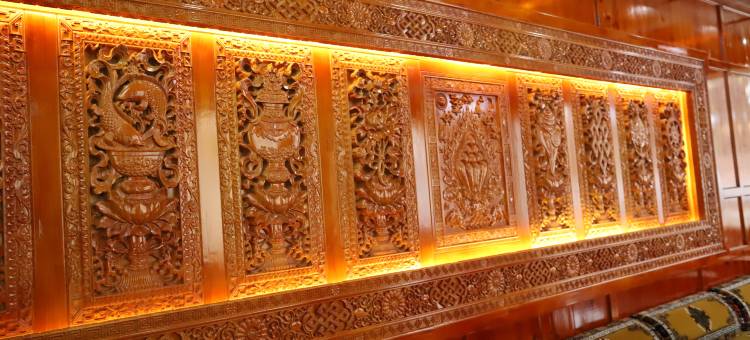 黑水半山渡·悦隐酒店图片