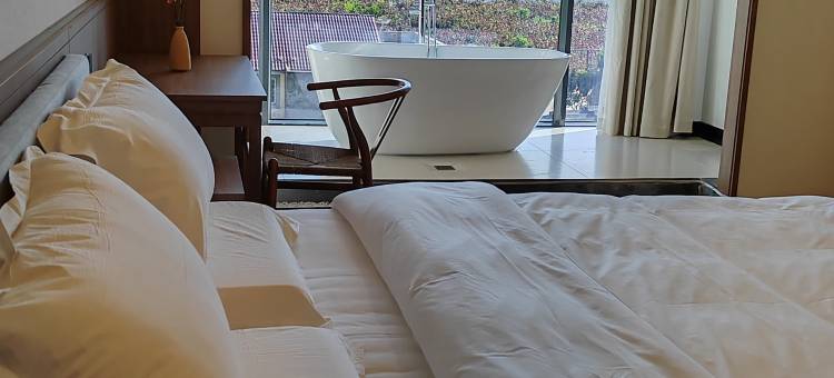 汉源县湖尚云居民宿图片