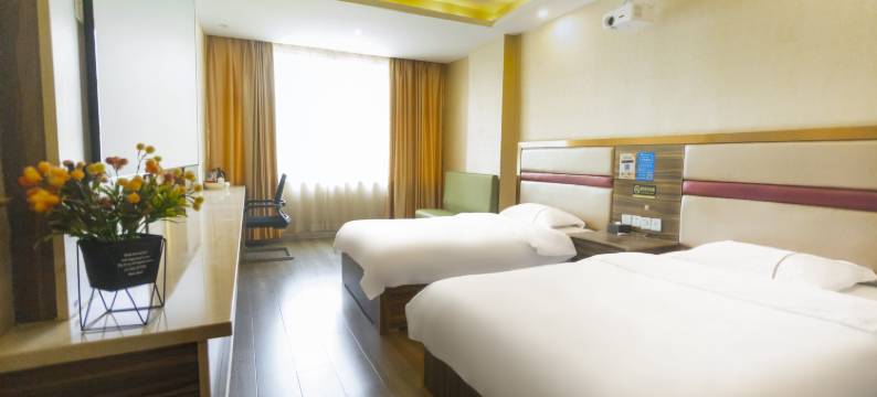 品悦酒店(咸宁火车站店)图片