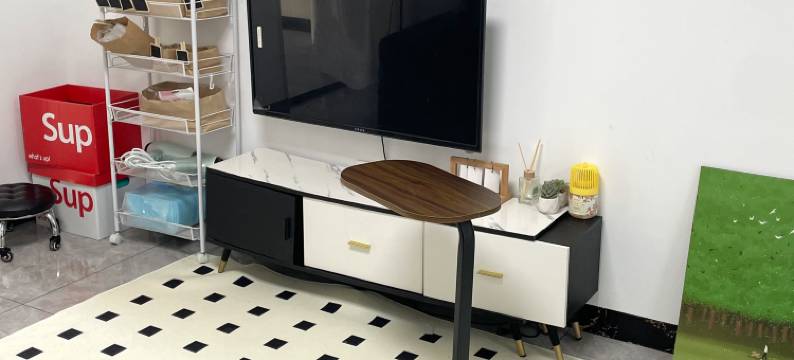 莉莉丝纯女青旅图片