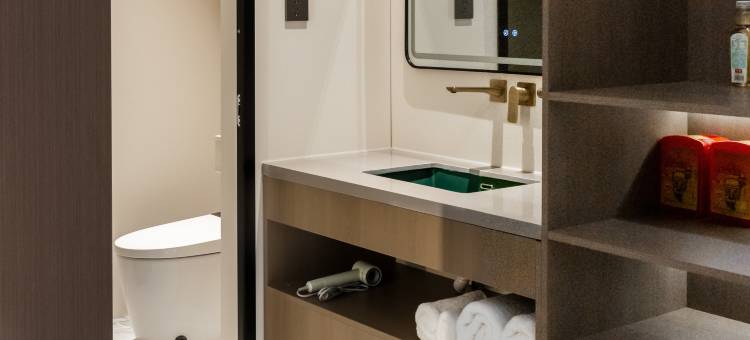 艺龙玺程国际酒店(商丘夏邑新孔雀园长寿阁店)图片