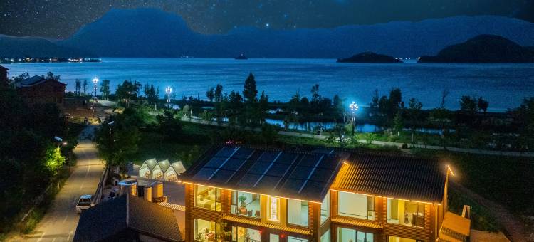 Valli雾起时丨凝海归谧.180°湖景度假奢宿(三家村码头店)图片