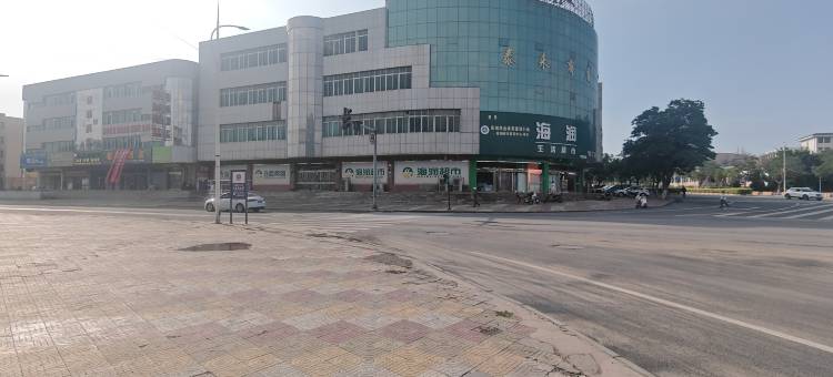 铝城酒店图片