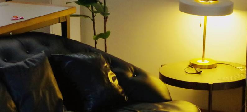 窄遇见电动床设计师青旅(苏州观前街平江路店)图片