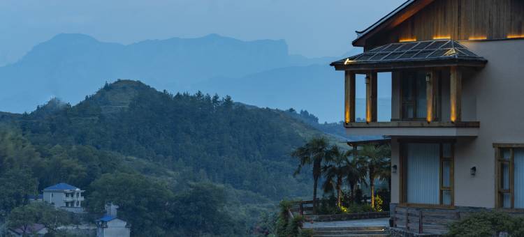 张家界故屿远方图片