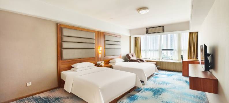 创辉商务酒店(广州萝岗科学城金峰地铁站店)图片