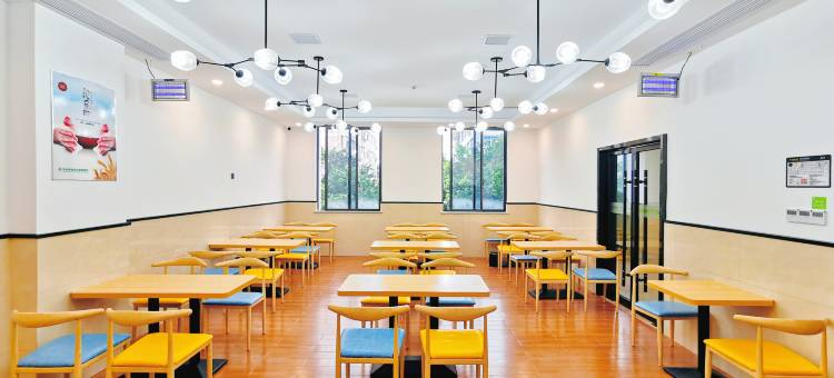 格林豪泰酒店(赣县中学西校区七鲤古镇店)图片