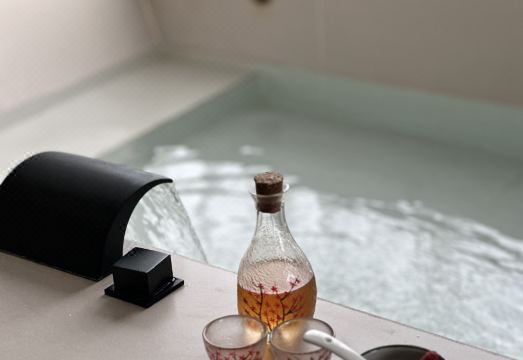 Qingcheng Mountain Wuyou Yuanzi Hot Spring Hotel (Qingcheng Mountain High speed Railway Station) Hotel Overview