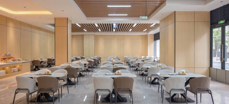 楚雄曼汀观海国际酒店(彝海公园店)图片