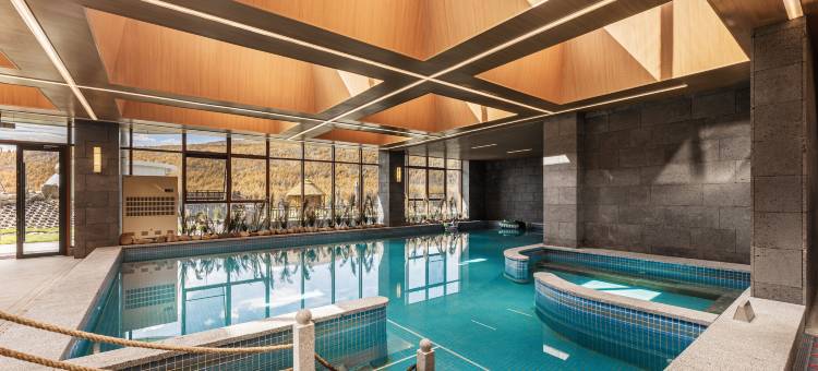 阿尔善金江沟国际维景度假温泉酒店图片