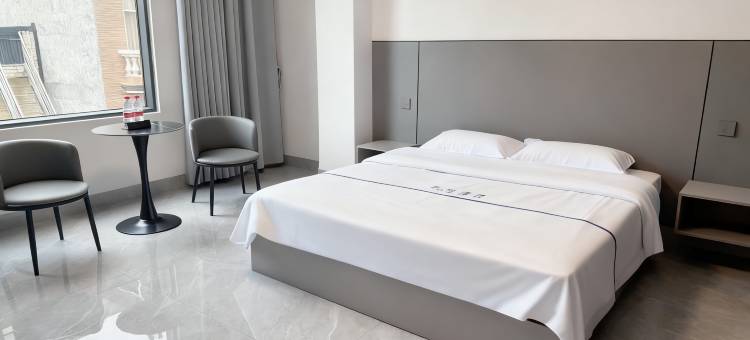 靖西天艺酒店(靖宇客运站店)图片