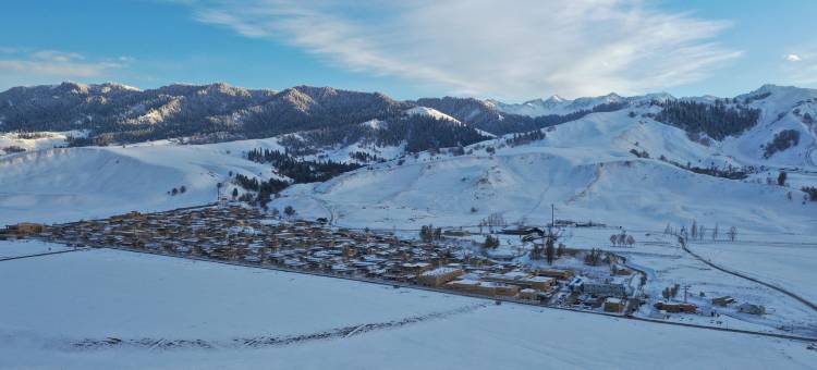 那拉提拈花湾哈茵赛度假酒店图片