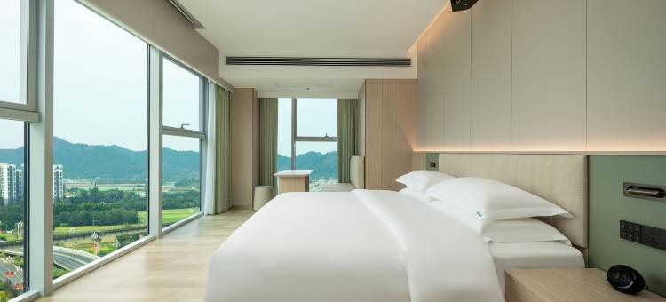 麓岛智能酒店(遂宁万象汇店)图片