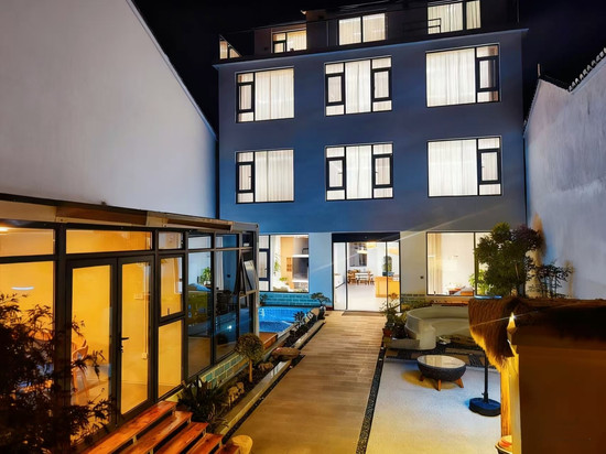 南浔柳溪居民宿(荻港景区店)