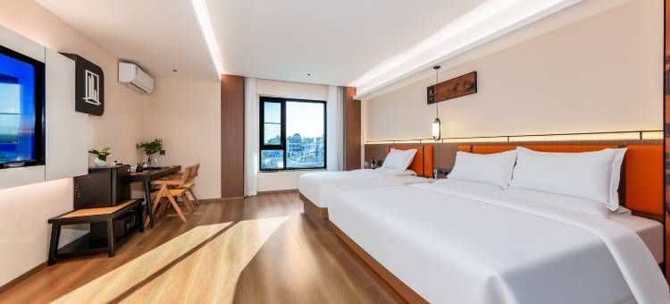 泊纳荟舍国际酒店(盈湖公园店)图片