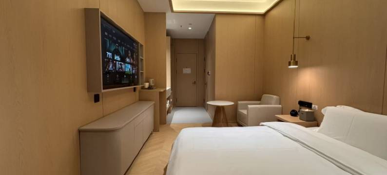 乐泽多彩酒店(辽宁建筑职业学院店)图片