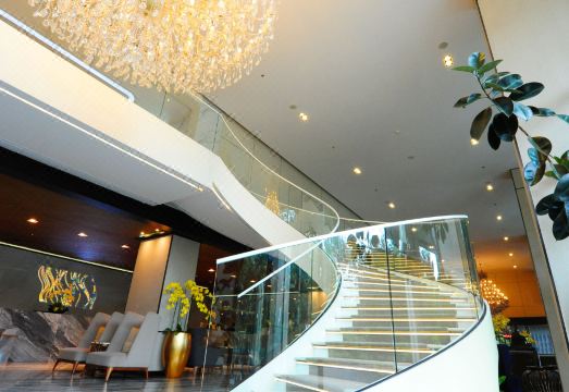 Brighton Grand Hotel Pattaya Hotel Overview