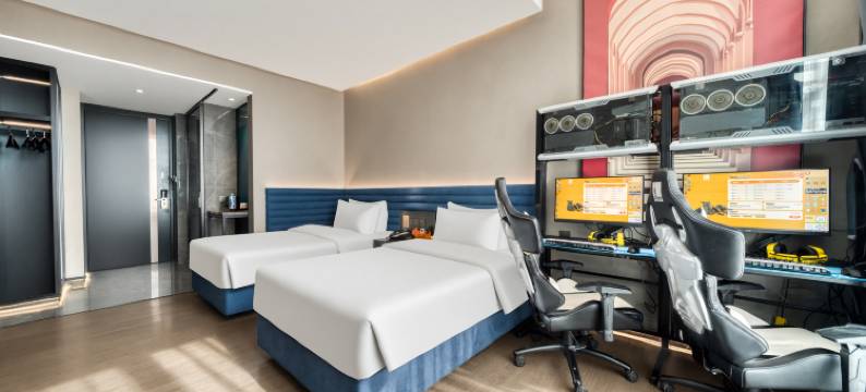 寓约电竞酒店(南昌红谷滩铜锣湾广场店)图片