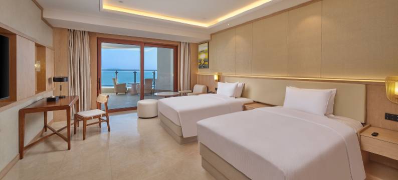 三亚湾希尔顿逸林酒店图片