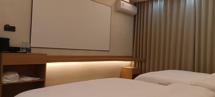 万泽酒店图片
