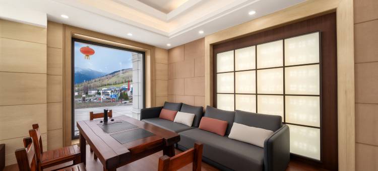 柏纳酒店(贾登峪国家森林公园店)图片