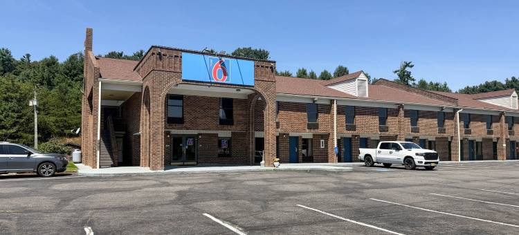 弗吉尼亚范西峡口6号汽车旅馆(Motel 6 Fancy Gap, VA)图片