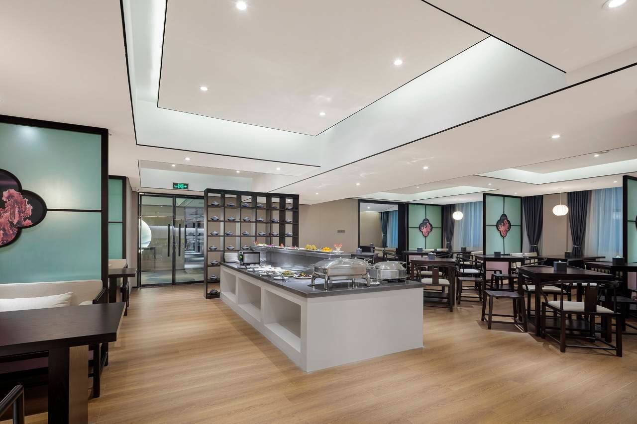 陌上轻居酒店(焦作高铁站东方红广场店)图片