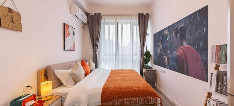 栖牛·NICE投影自助公寓(海伦天麓店)图片