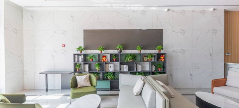 优屋美宿酒店(呼和浩特金桥店)图片