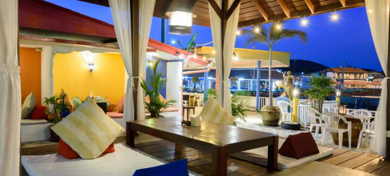格兰岛拉瑞纳度假酒店(Lareena Resort Koh Larn Pattaya)图片