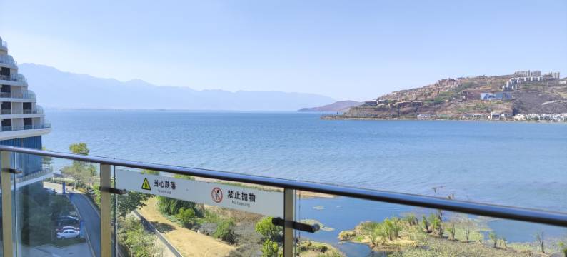 大理洱海落日全海景观景美宿图片