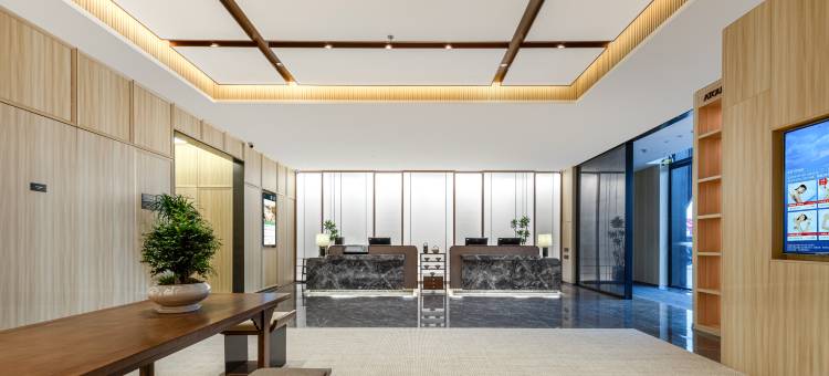 舟山普陀半升洞码头亚朵酒店图片