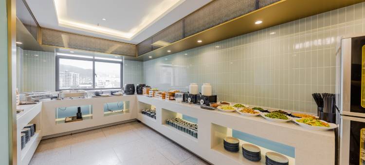 星华庭酒店(丽水高铁站店)图片