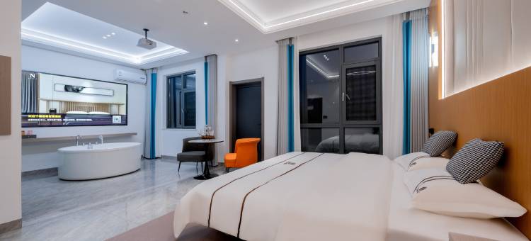 曲靖君肴智慧酒店(外滩万达店)图片