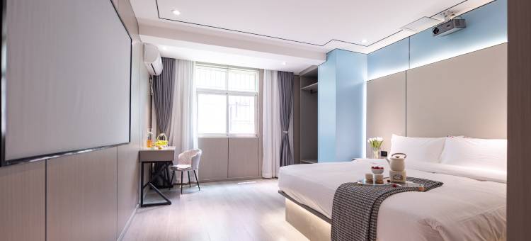 希悦影院酒店(八一广场八一馆地铁站店)图片