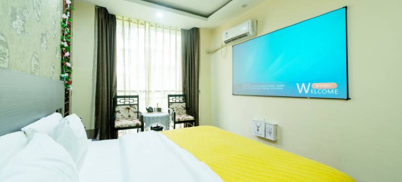 惬驿连锁·凯冠尚锦酒店(竹溪公园店)图片