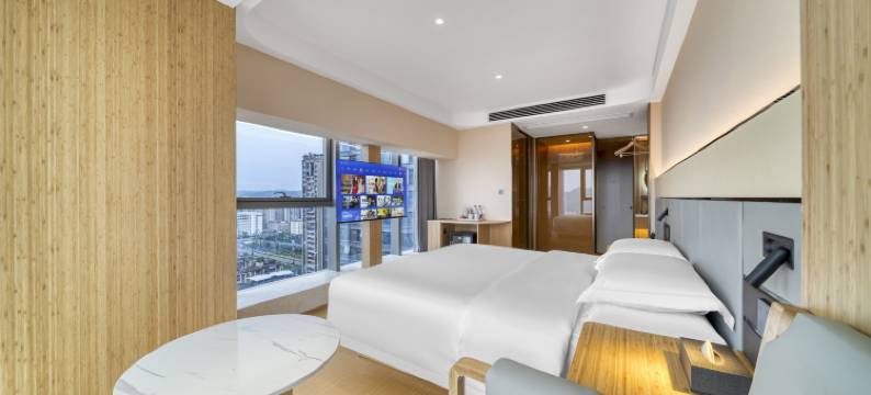 尚庭轻居酒店(翠屏区政务中心店)图片